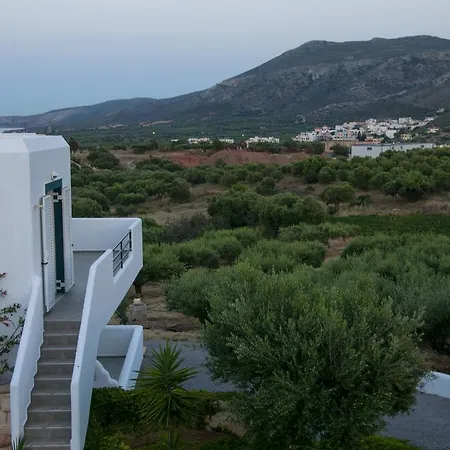 Aparthotel Cavo Plako
