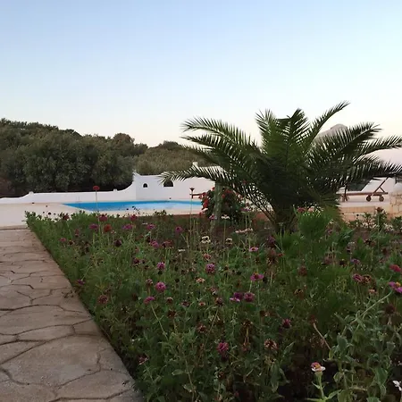 Aparthotel Cavo Plako 3*