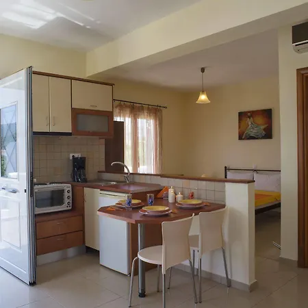 Aparthotel Cavo Plako